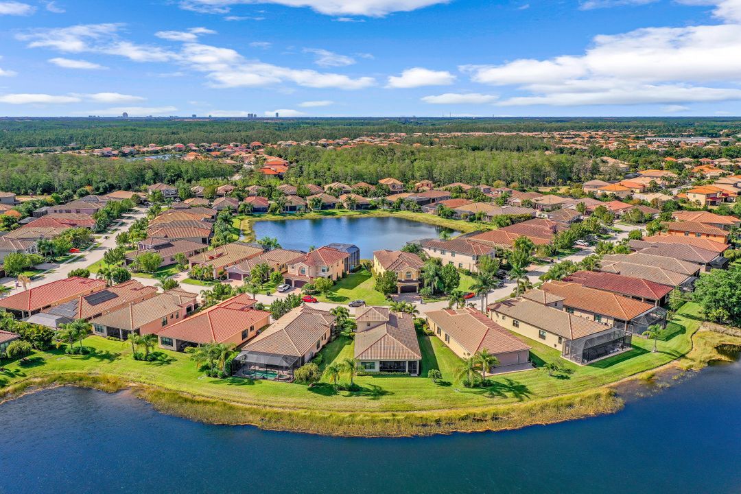 11520 Stonecreek Cir, Fort Myers, FL 33913