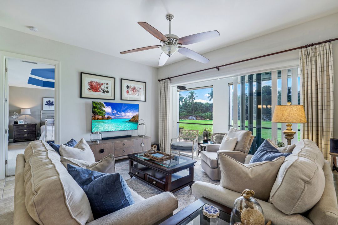 8036 Players Cove Dr #3-102, Naples, FL 34113