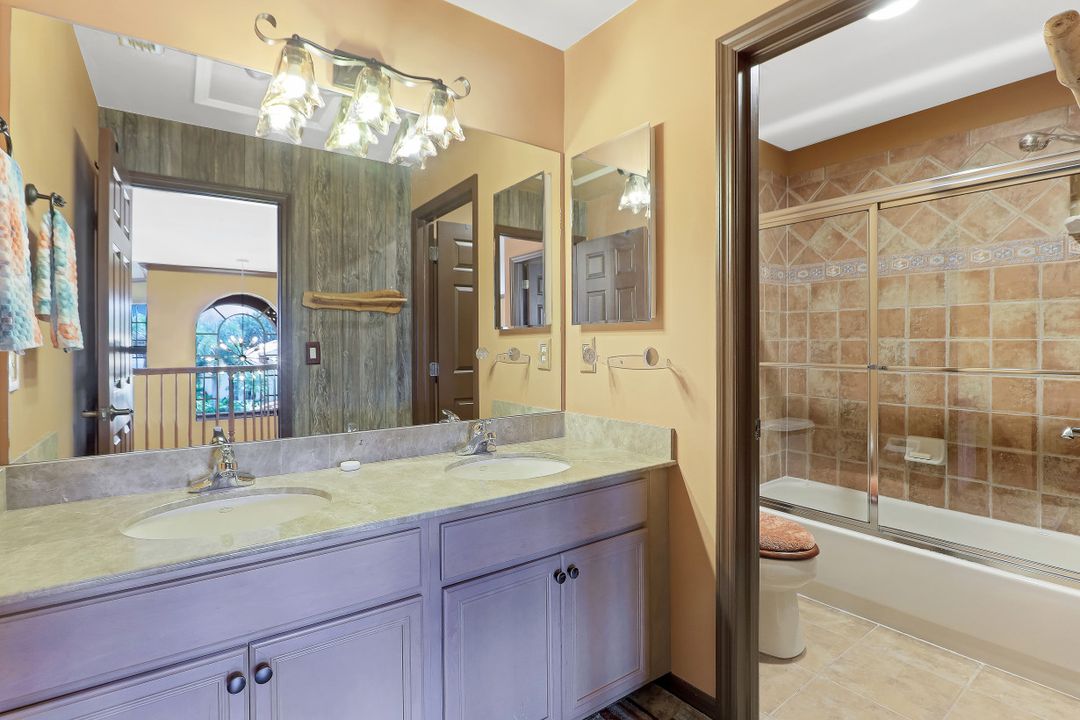 9308 La Bianco St, Fort Myers, FL 33967