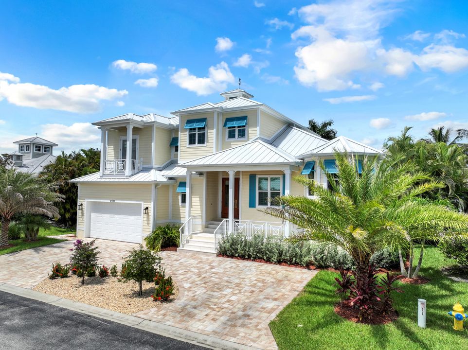 27050 Flamingo Dr, Bonita Springs, FL 34135