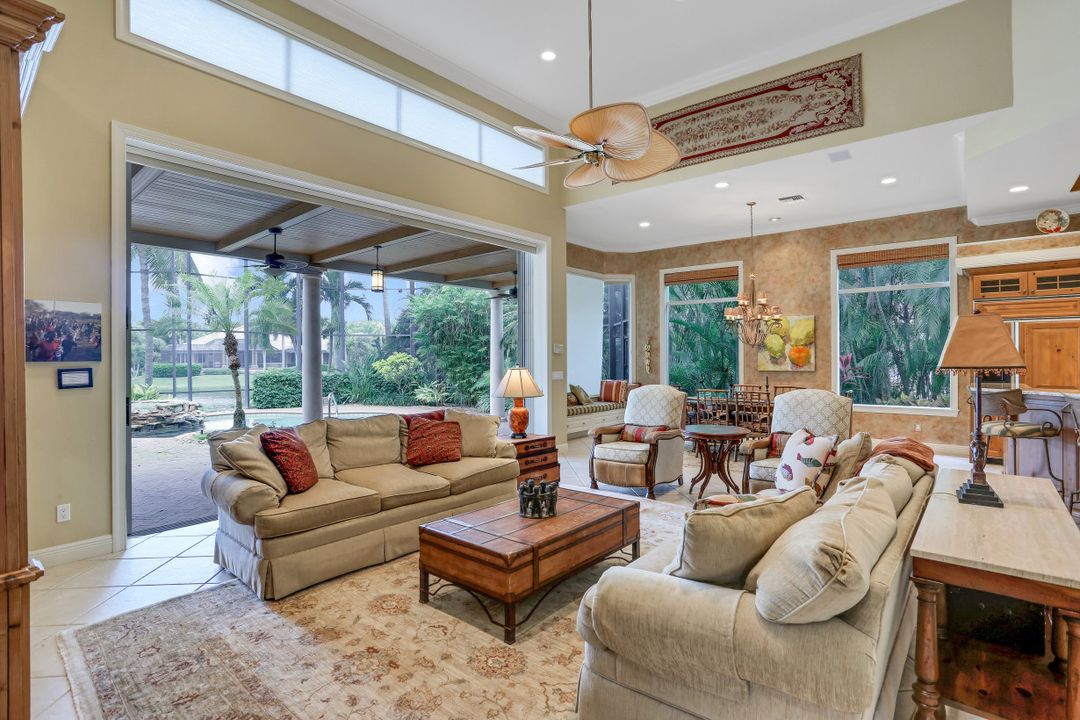 27280 Oak Knoll Dr, Bonita Springs, FL 34134