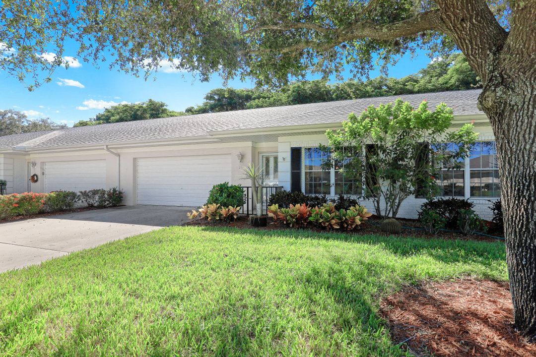 1250 Arcola Dr, Fort Myers, FL 33919