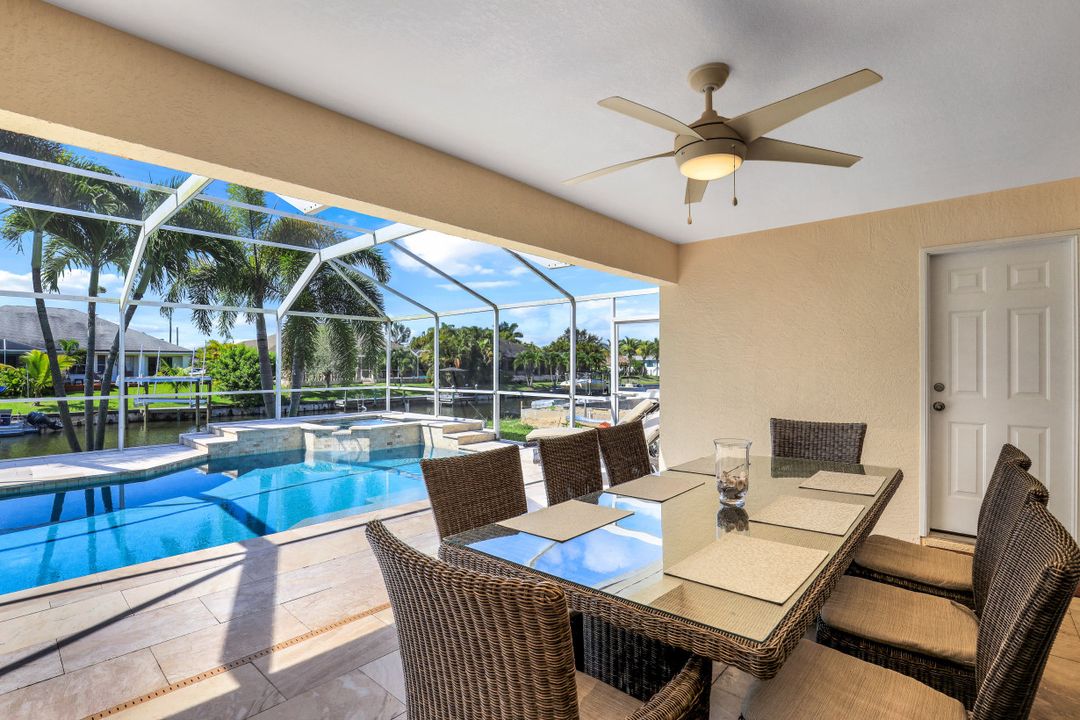 2100 SW 28th Ln, Cape Coral, FL 33914