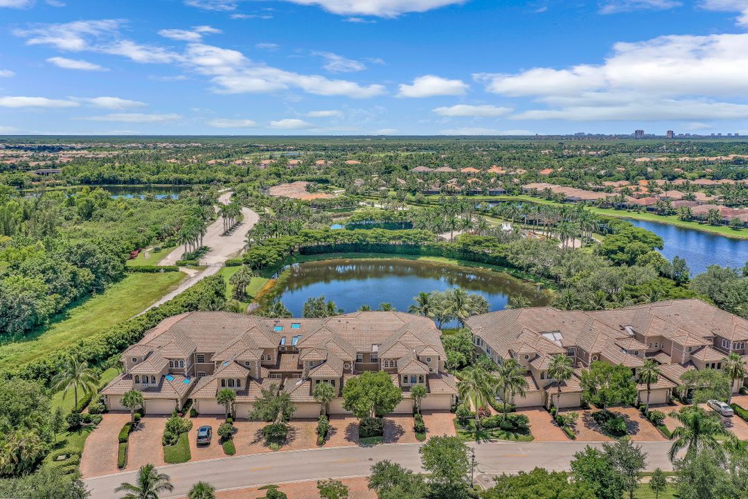 9206 Museo Cir #104, Naples, FL 34114