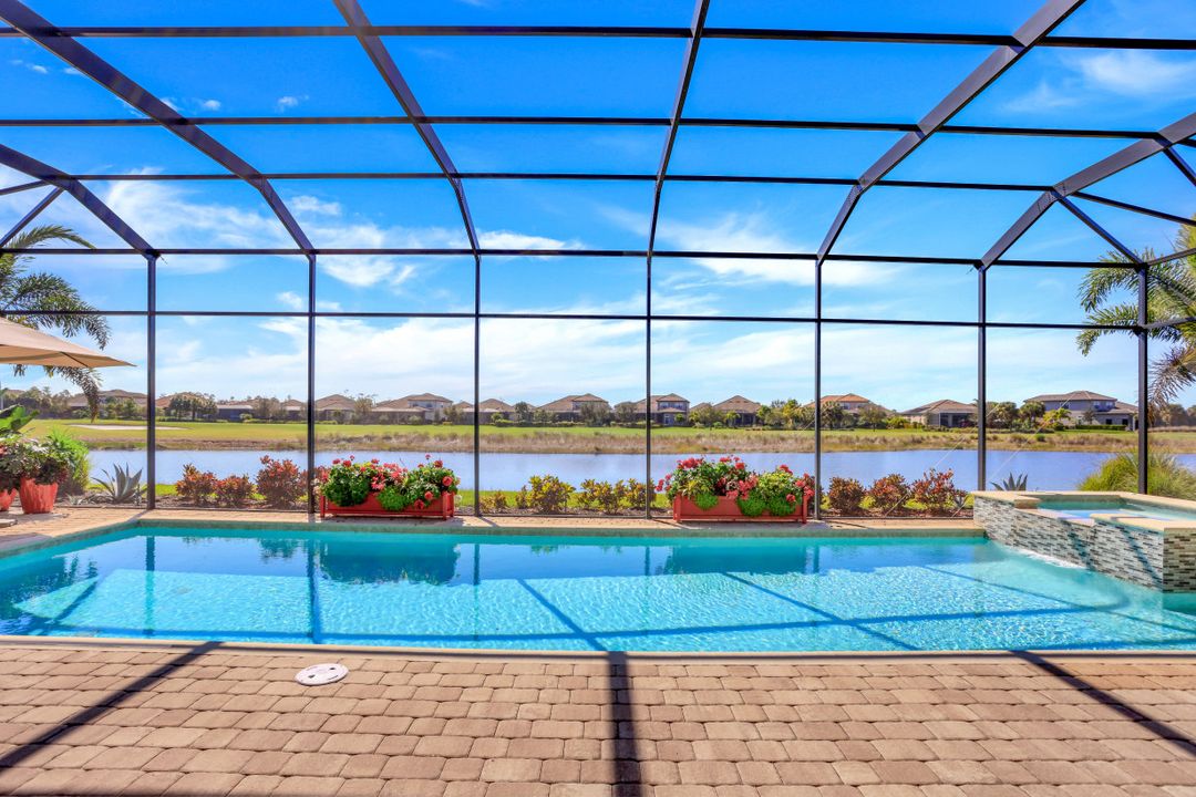 9225 Esplanade Blvd, Naples, FL 34119