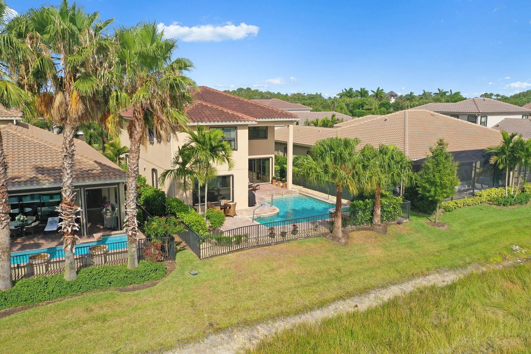 11784 Meadowrun Cir, Fort Myers, FL 33913