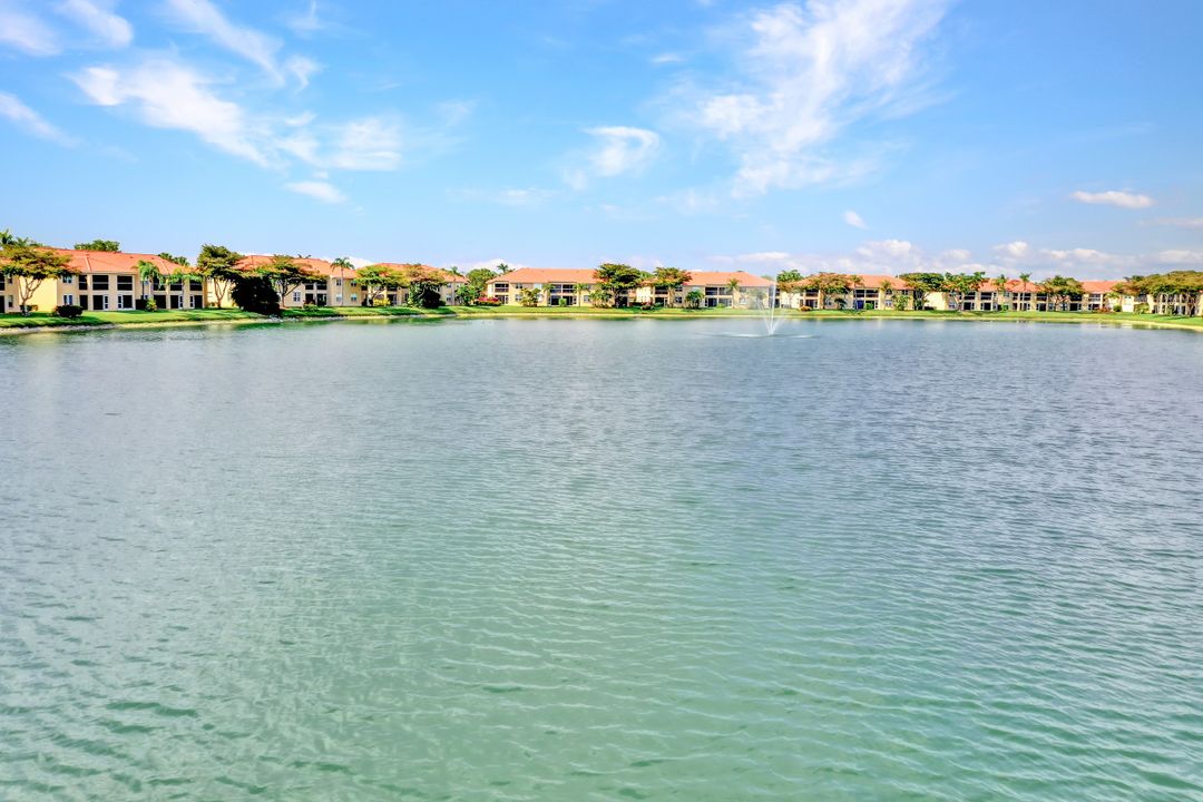 6432 Huntington Lakes Cir #203, Naples, FL 34119