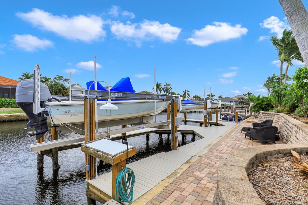 235 Seminole Ct, Marco Island, FL 34145