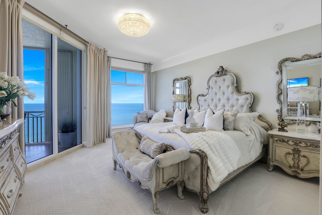 940 Cape Marco Dr #1904, Marco Island, FL 34145