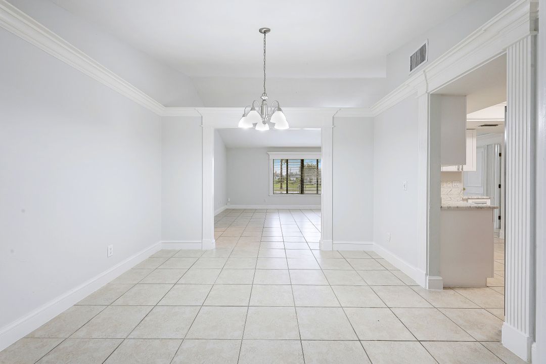 412 Gleason Pkwy, Cape Coral, FL 33914