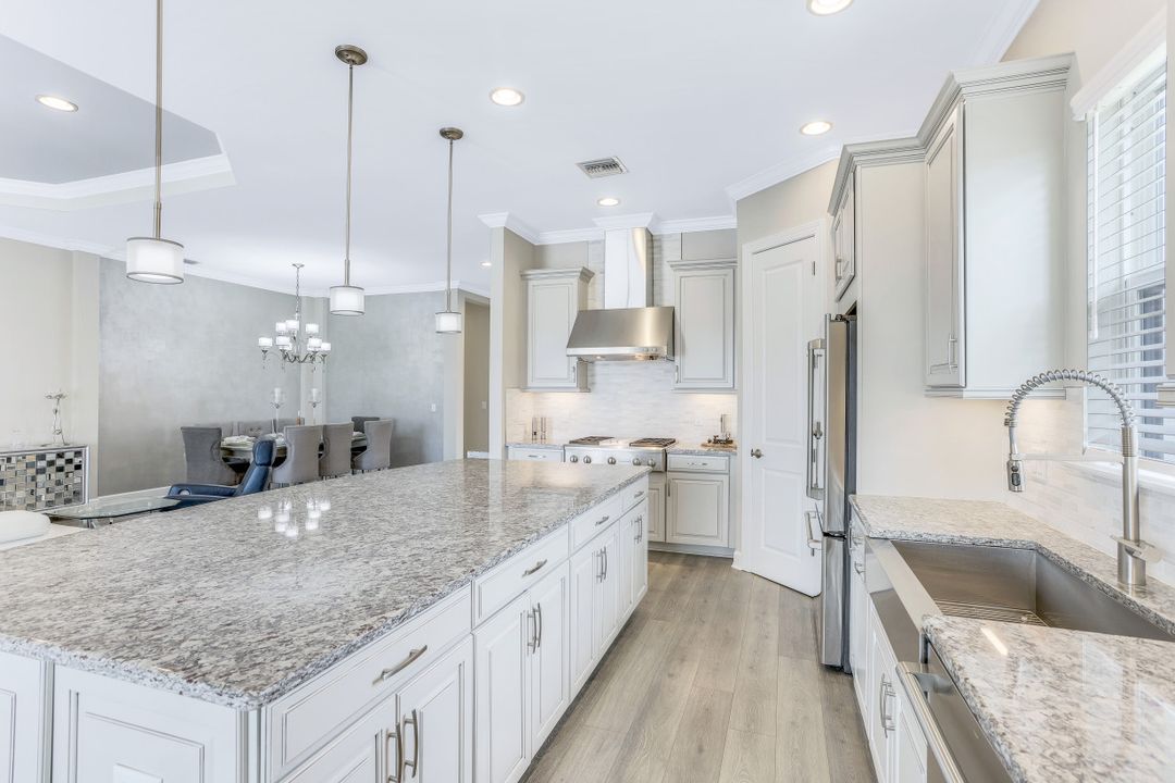 9588 Montelanico Loop, Naples, FL 34119