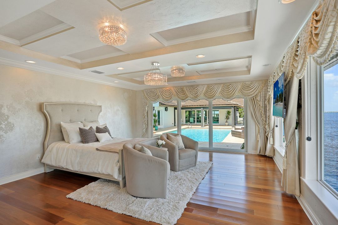 101 SW 58th St, Cape Coral, FL 33914