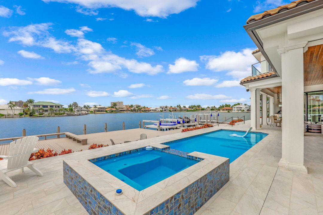 1001 Coronado Ct, Marco Island, FL 34145