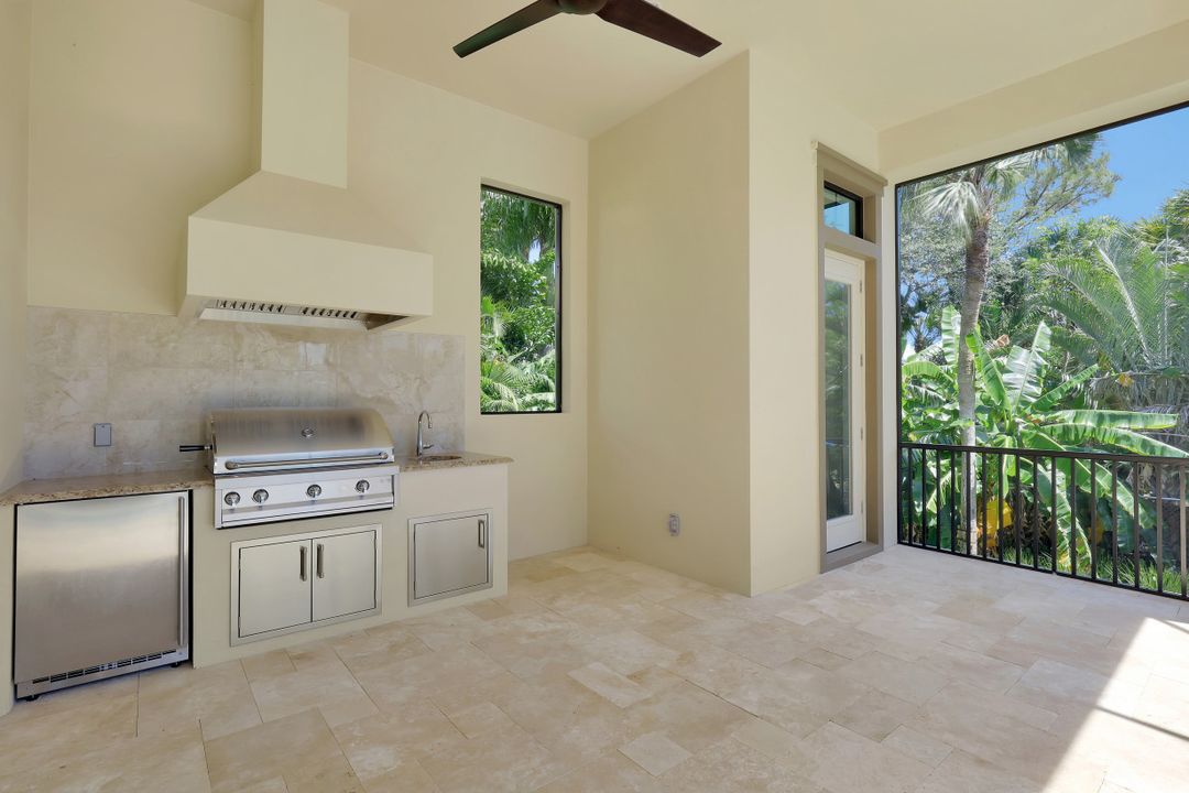 355 Hideaway Cir S, Marco Island, FL 34145