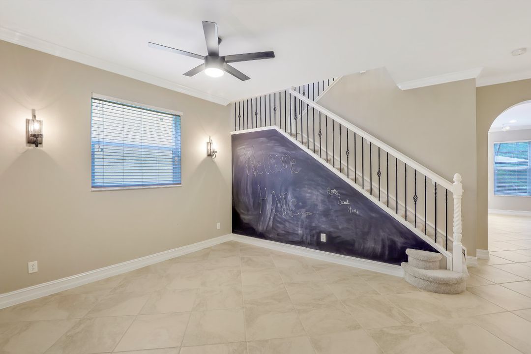 10237 S Silver Palm Dr, Estero, FL 33928