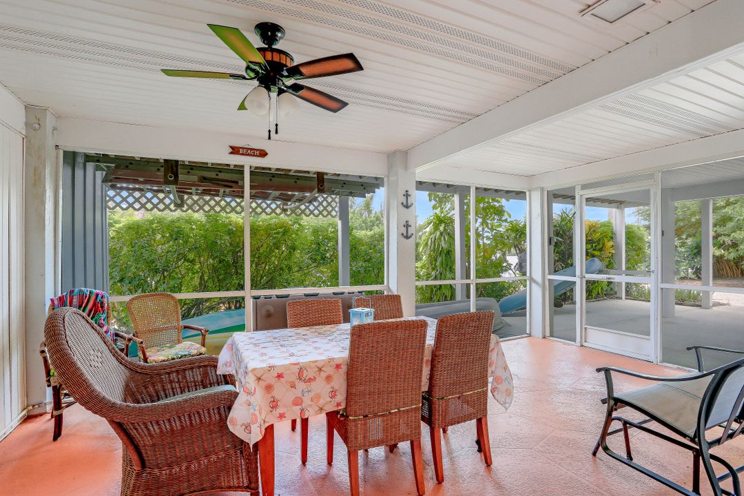 2825 Tern Ct, Saint James City, FL 33956