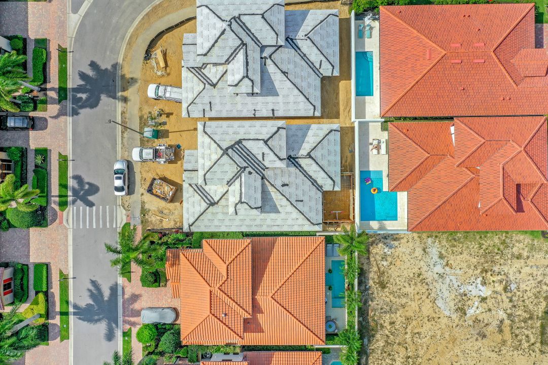 7968 Cordoba Pl, Naples, FL 34113