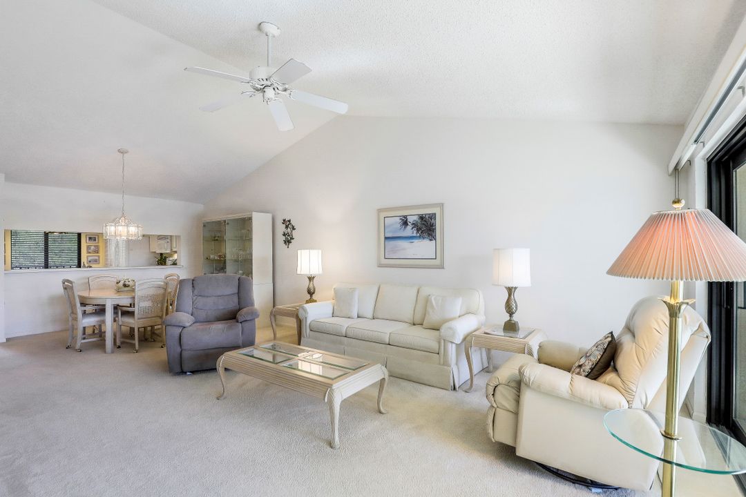 5784 Deauville Cir #B-302, Naples, FL 34112