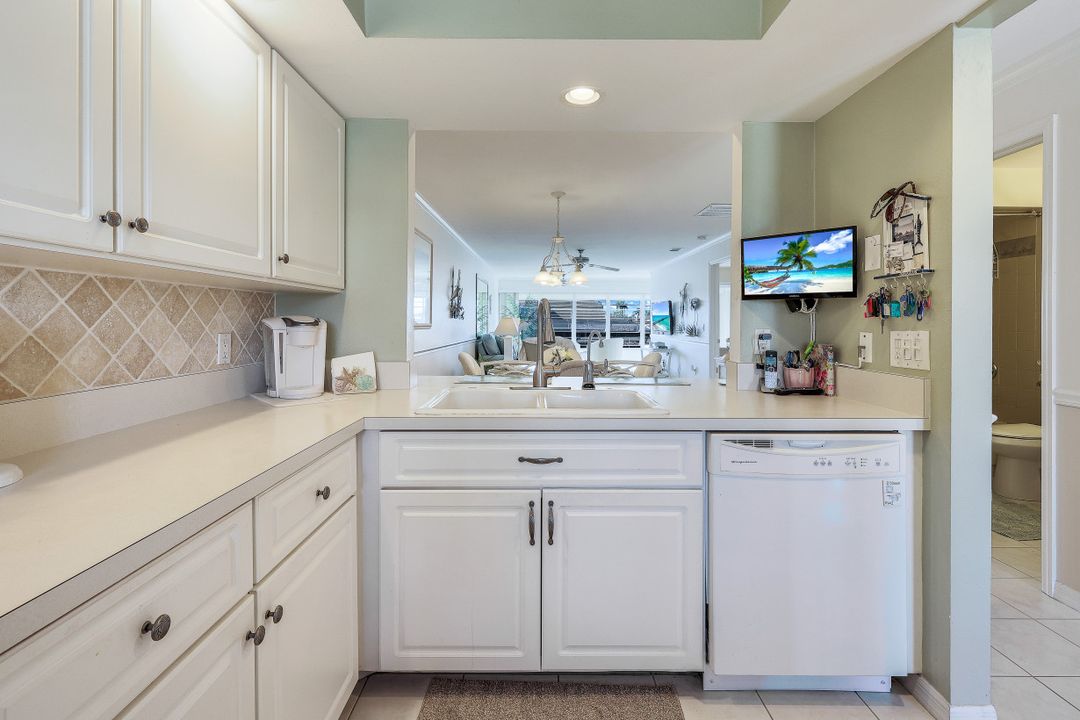 830 SW 48th Terrace #10, Cape Coral, FL 33914