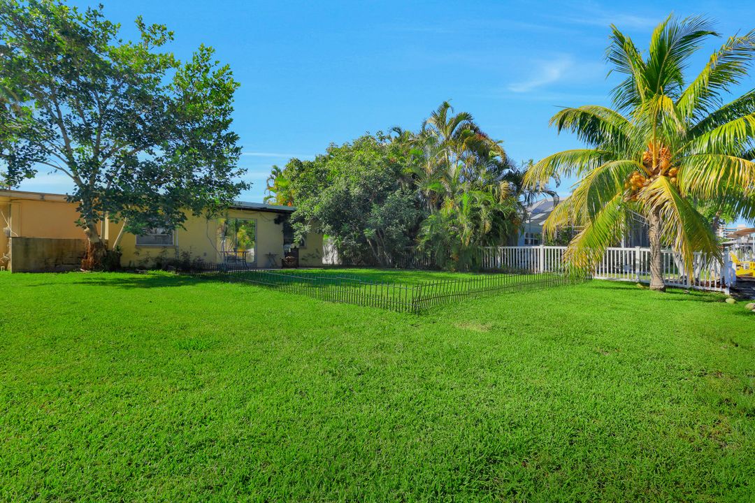 235 Ibis St, Fort Myers Beach, FL 33931