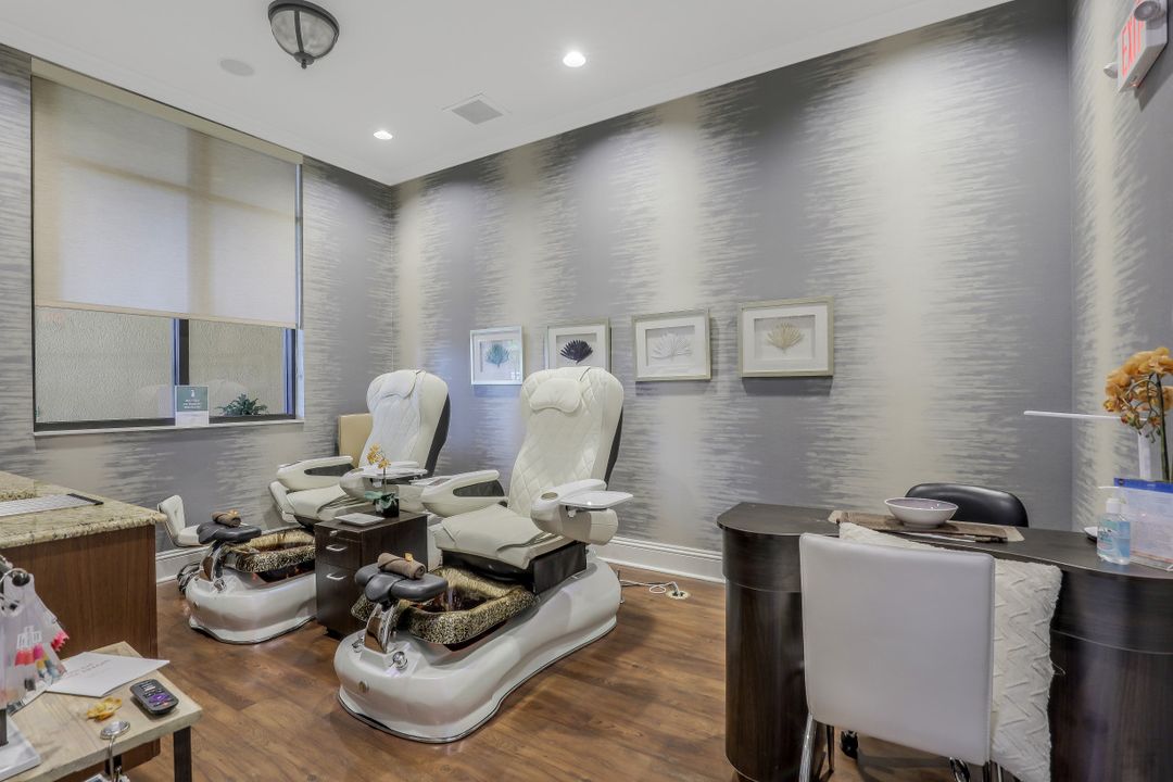 28770 Cavan Ct, Bonita Springs, FL 34135