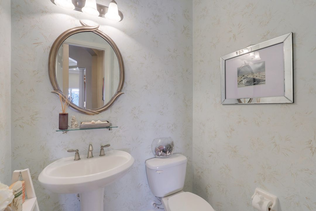 9661 Cobalt Cove Cir, Naples, FL 34120