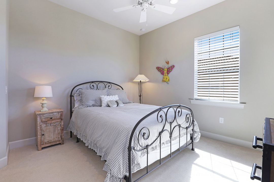 9542 Ironstone Terrace #202, Naples, FL 34120