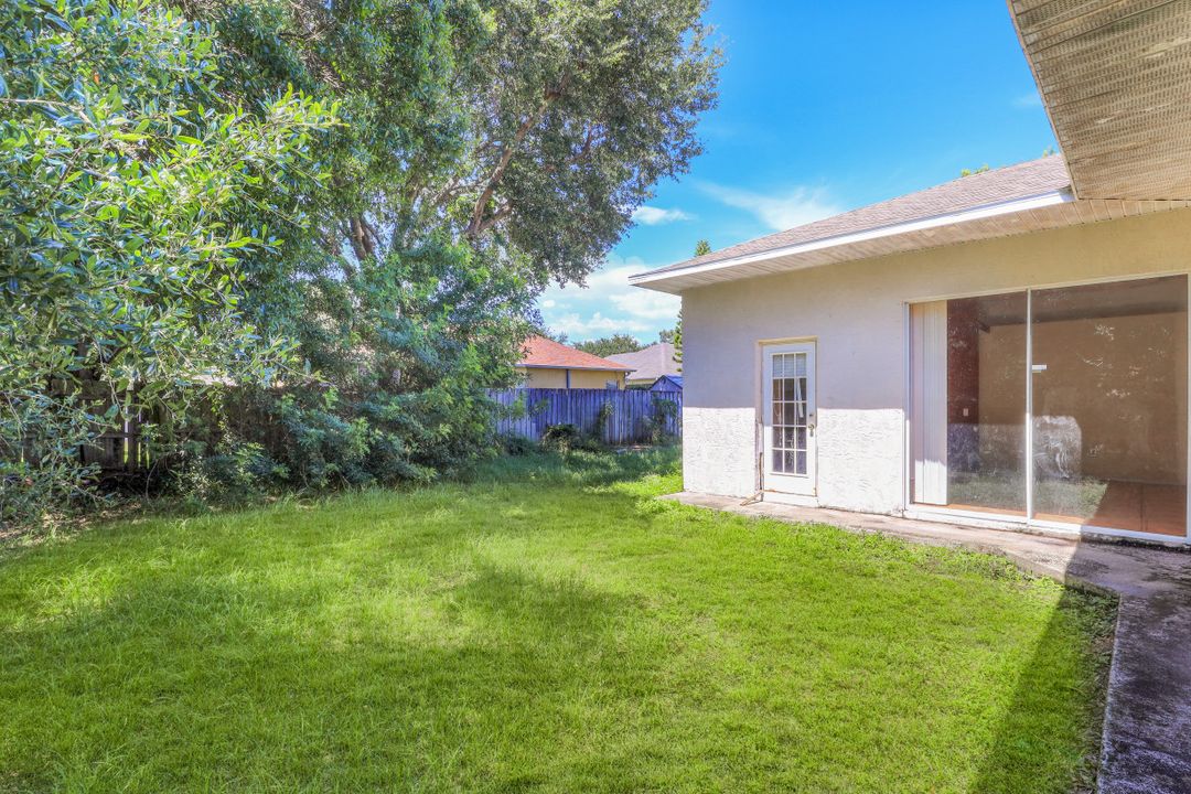 9204 Grand Palm Ct, Riverview, FL 33578