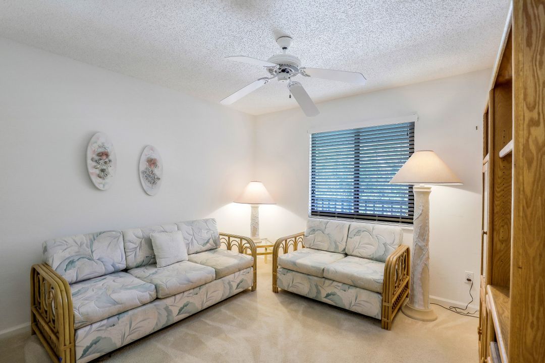 5784 Deauville Cir #B-302, Naples, FL 34112