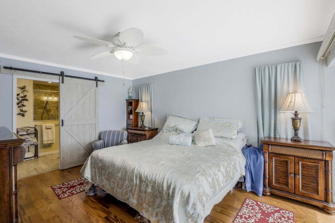 28 SE 12th Ave, Cape Coral, FL 33990