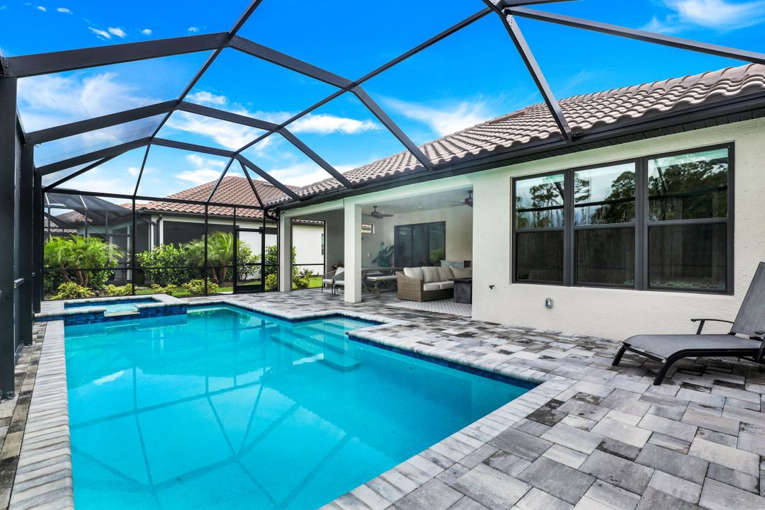 19595 Estero Pointe Ln, Fort Myers, FL 33908