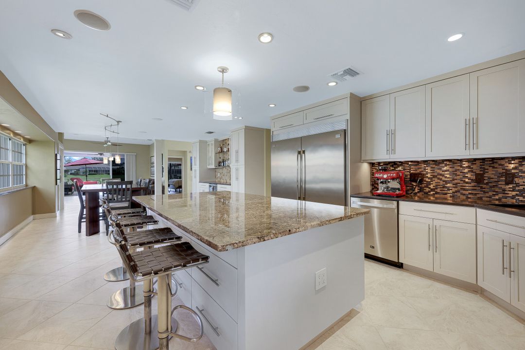 13461 Bridgeford Ave, Bonita Springs, FL 34135