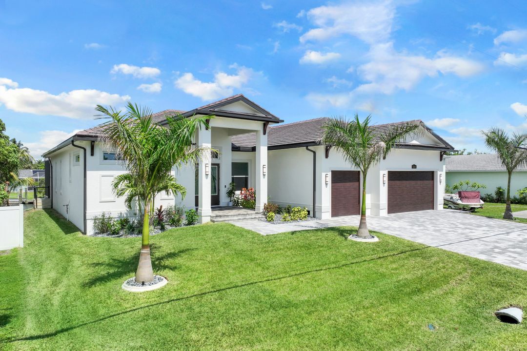 5333 Bayshore Ave, Cape Coral, FL 33904