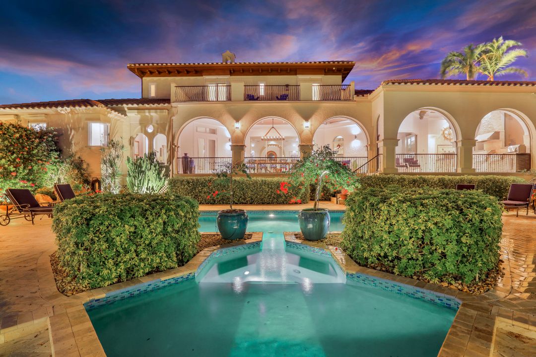 518 Coral Dr, Cape Coral, FL 33904