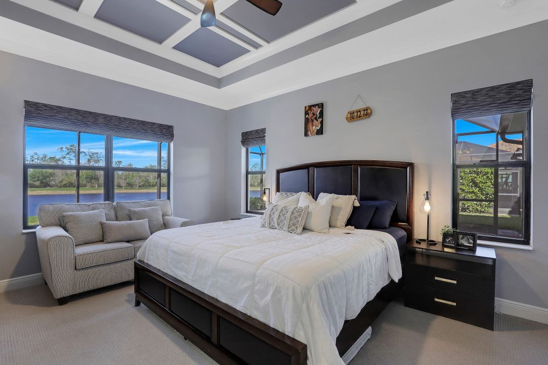 7742 Cypress Walk Dr, Fort Myers, FL 33966