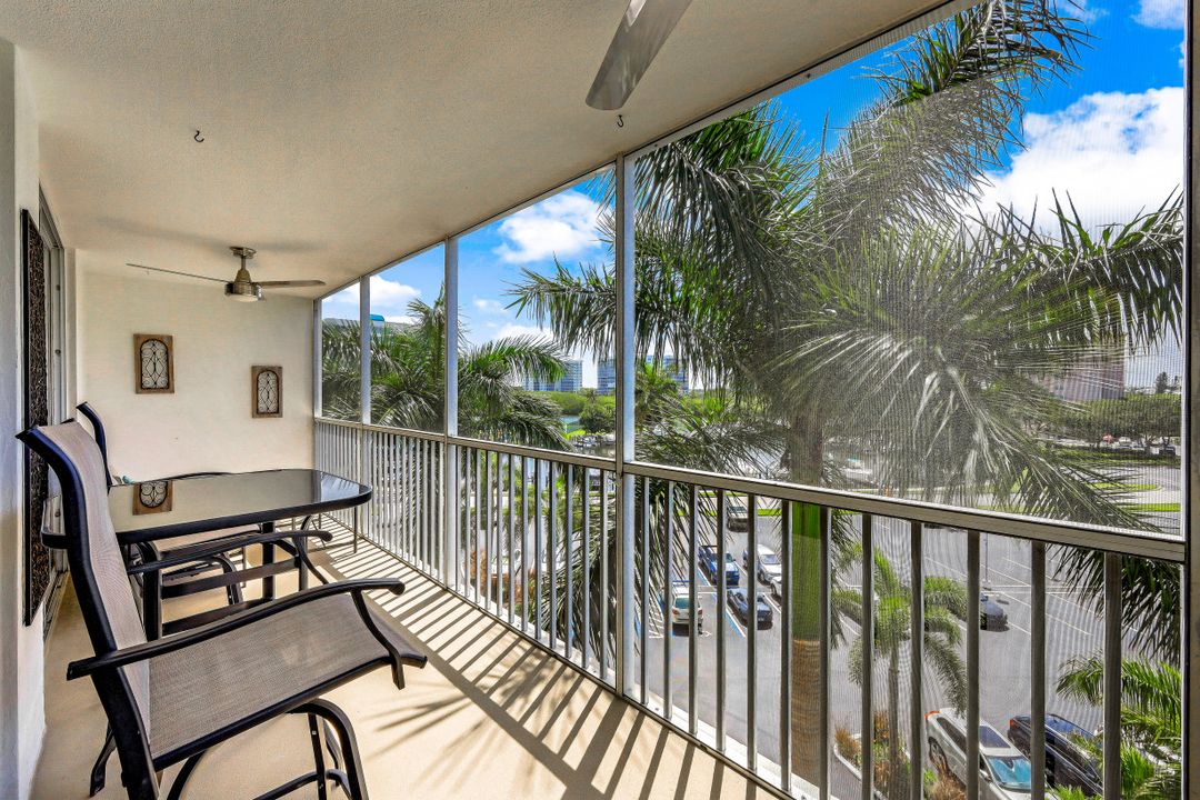 3 Bluebill Ave #512, Naples, FL 34108