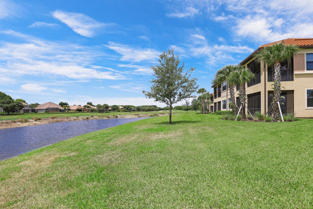 12054 Covent Garden Ct #1104, Naples, FL 34120