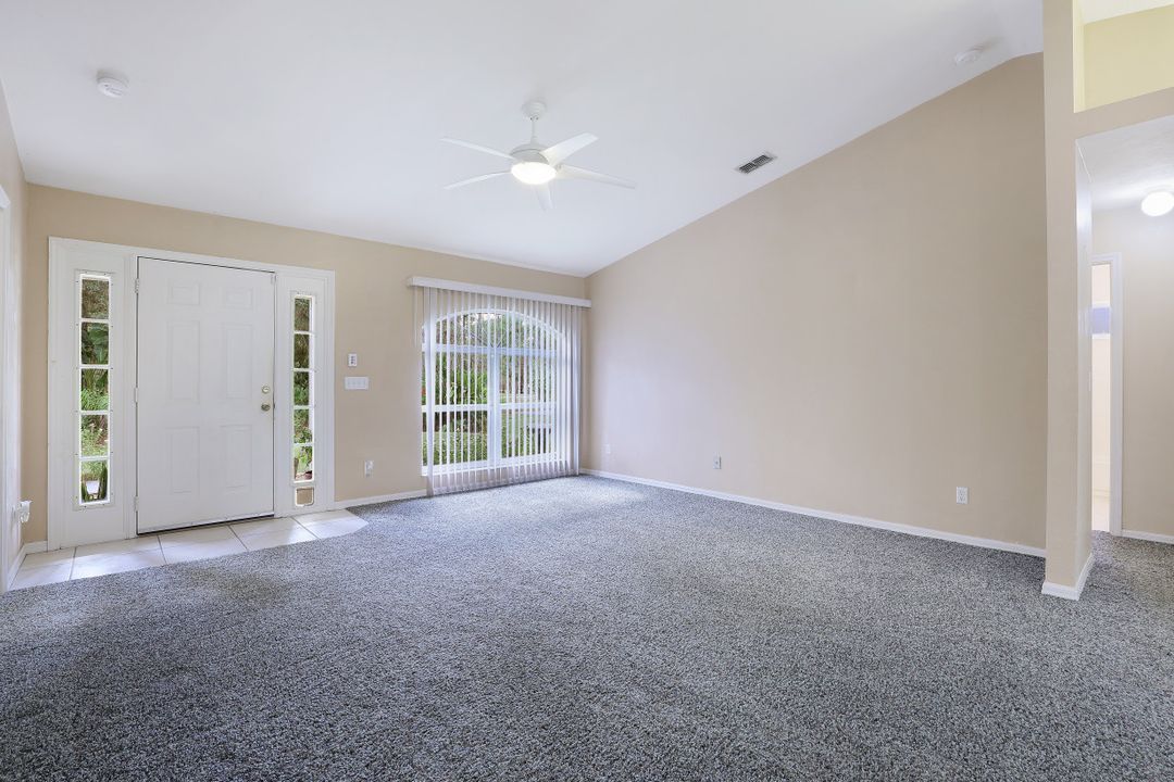 3795 10th Ave SE, Naples, FL 34117