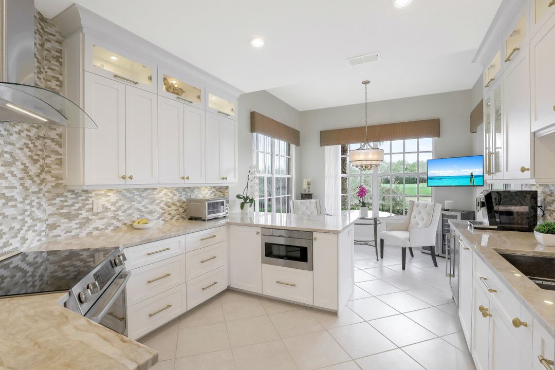 9560 Cypress Hammock Cir #101, Bonita Springs, FL 34135