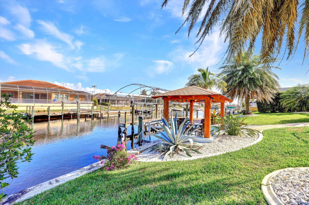 4109 SW 5th Pl, Cape Coral, FL 33914