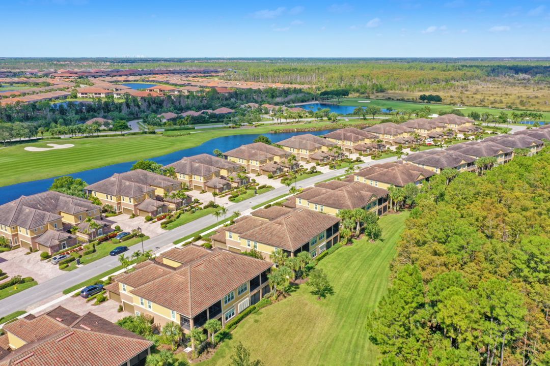 9542 Ironstone Terrace #202, Naples, FL 34120