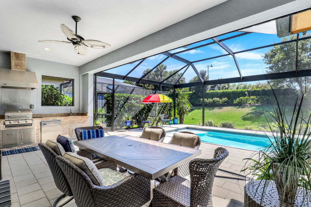 9073 Isla Bella Cir, Bonita Springs, FL 34135