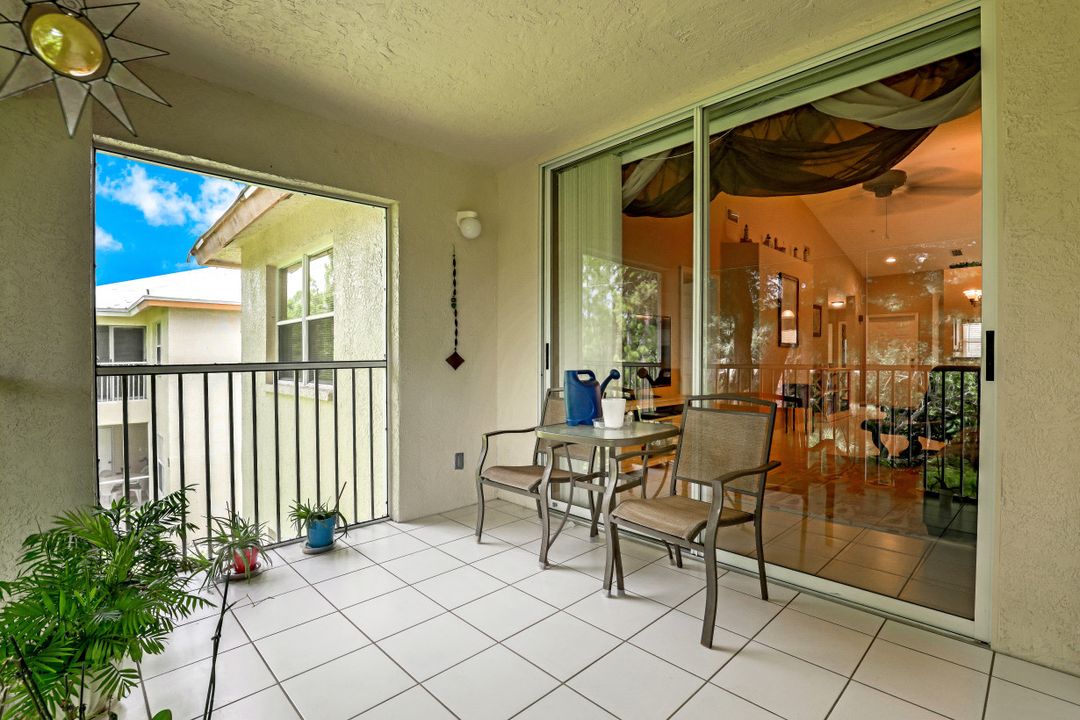 6625 Huntington Lakes Cir #204, Naples, FL 34119