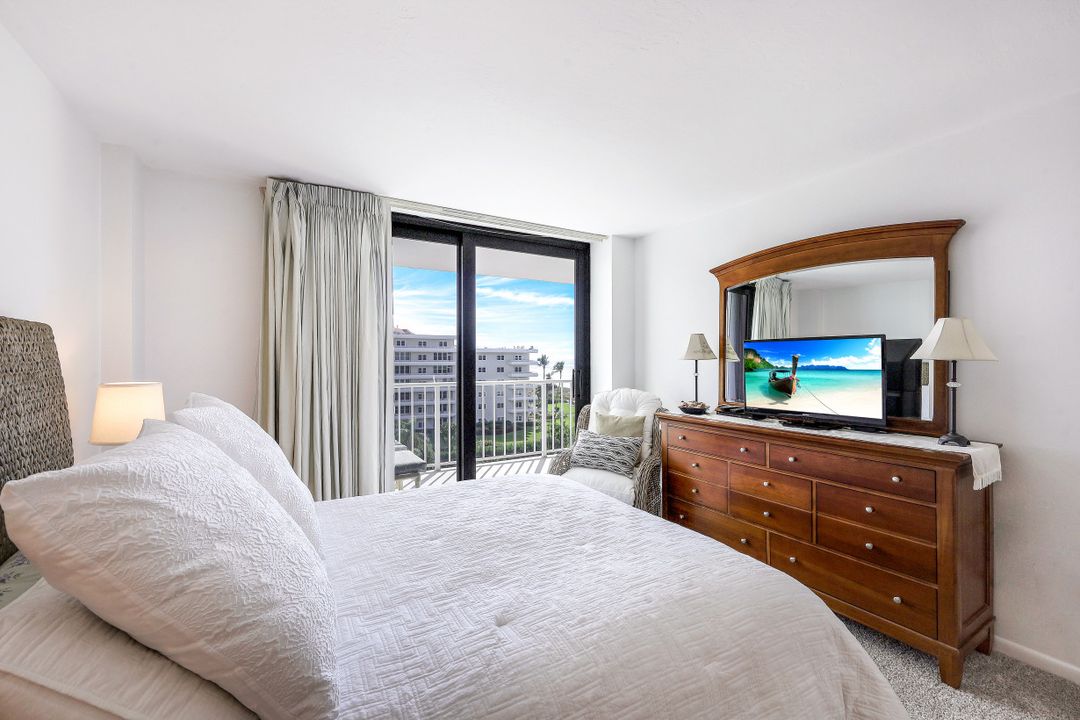 260 Seaview Ct #609, Marco Island, FL 34145