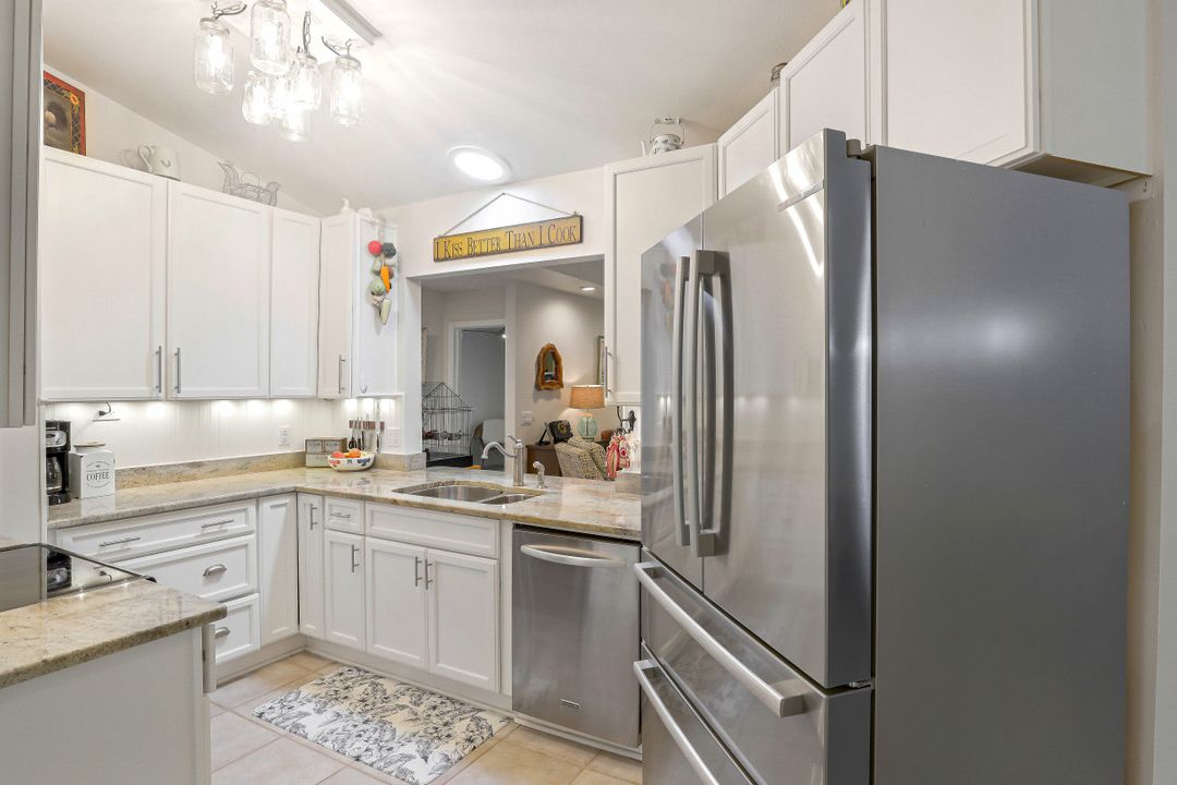 27150 Richview Ct, Bonita Springs, FL 34135