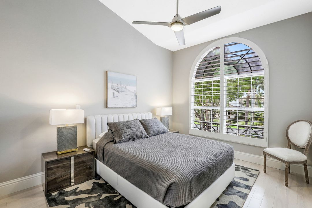 107 Colonade Cir #103, Naples, FL 34103