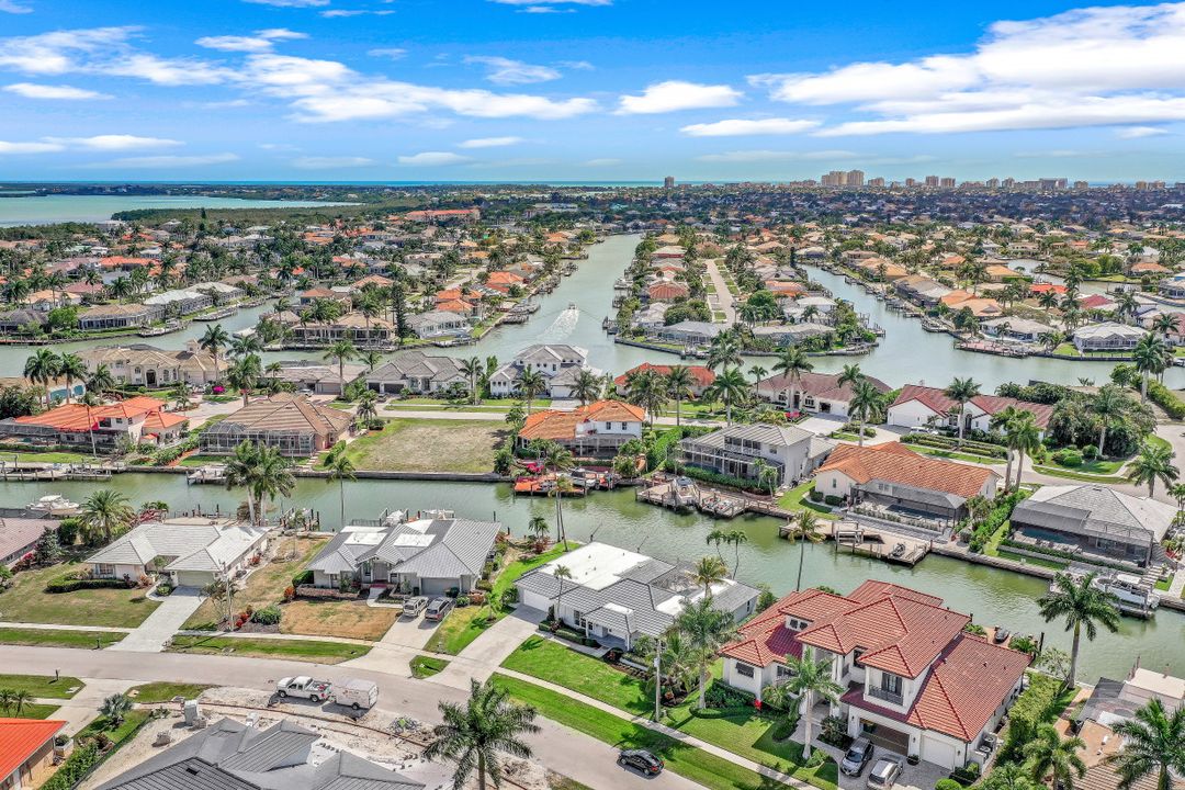 166 Hollyhock Ct, Marco Island, FL 34145