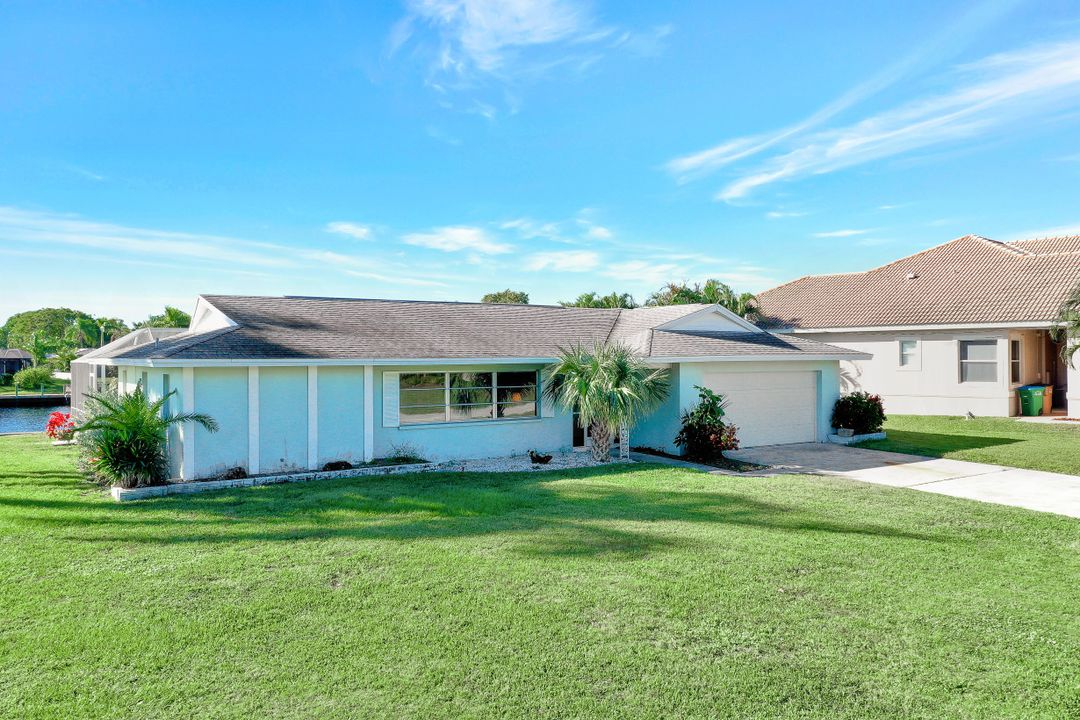 5386 Del Monte Ct, Cape Coral, FL 33904