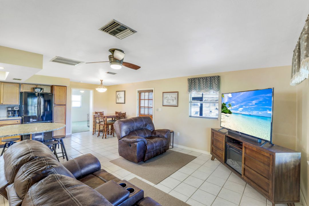 6440 Staley Farms Rd, Fort Myers, FL 33905