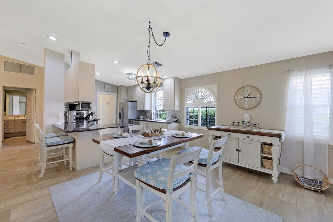 3551 El Verdado Ct, Naples, FL 34109